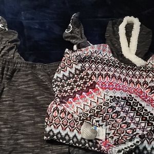 NWT Cuddl Duds Footie Hoodie Sleepwear